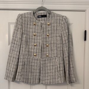Zara Women's Black and White Tweed Blazer with Gold Buttons